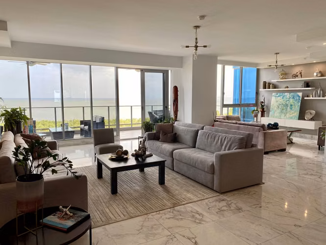 For Sale: Apartment in Costa del Este – PH Regalia