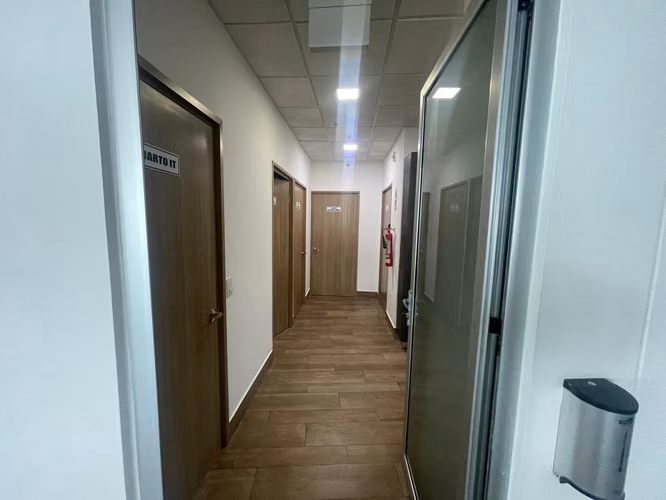 Alquiler de Oficina en Costa del Este, Plaza del Este, 340m2