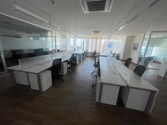 Alquiler de Oficina en Costa del Este, Plaza del Este, 340m2