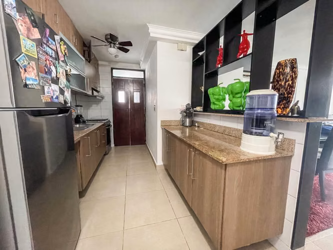 Se vende apartamento en Condado del Rey, Ph Kings Park