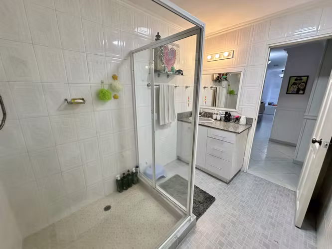 Se vende apartamento en frente al mar, Coco del Mar, PH Horizonte