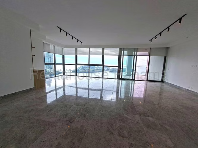 Apartamento en Venta en Punta Paitilla - Imagen 1