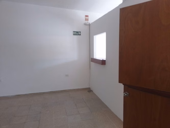 ALQUILO LOCAL COMERCIAL 40M2 CENTRICO CALLE ANTERIOR AVE CENTRAL