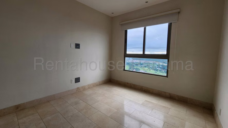 Venta de Apartamento en Santa Maria Ph GreenView Mts2: 215 PD