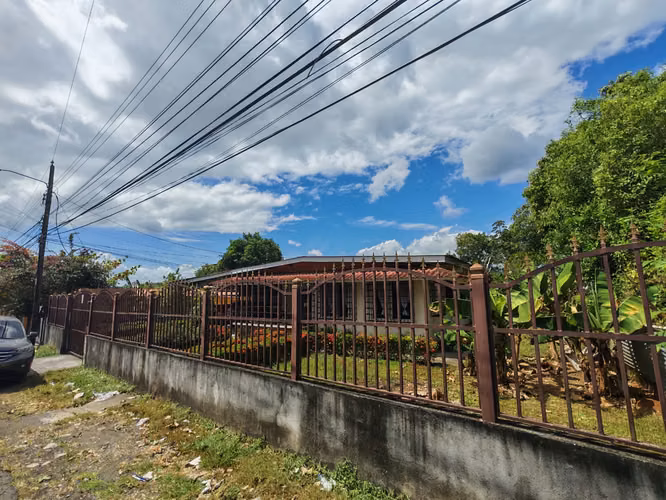 VENTA DE CASA EN TOCUMEN CERCA DEL AEROPUERTO