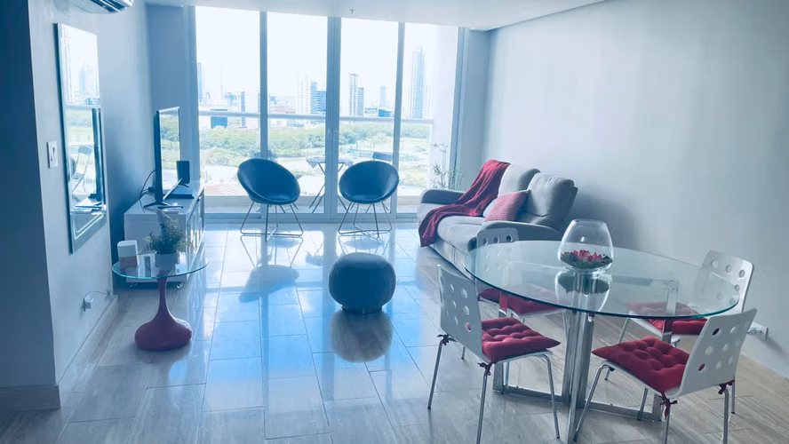 Alquiler de Apartamento en PH Regent Costa del Este