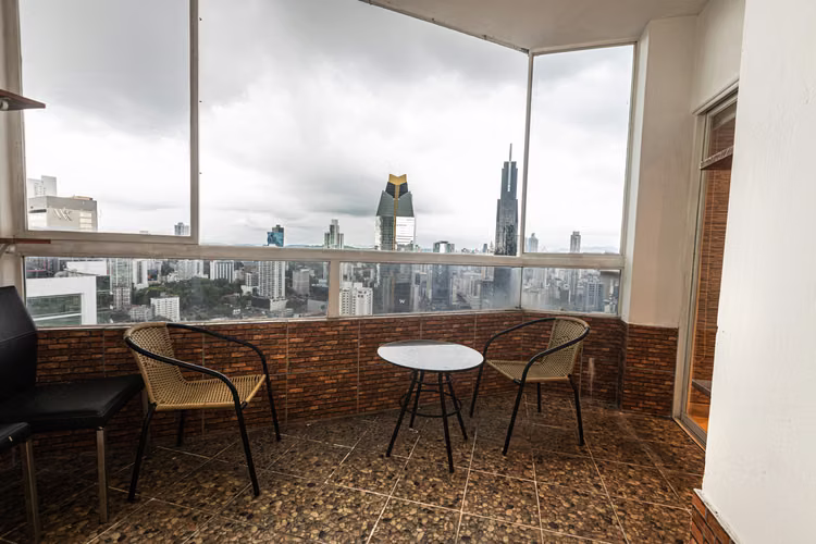 SE VENDE PENTHOUSE EN PH COSTA DEL MAR, AVE BALBOA