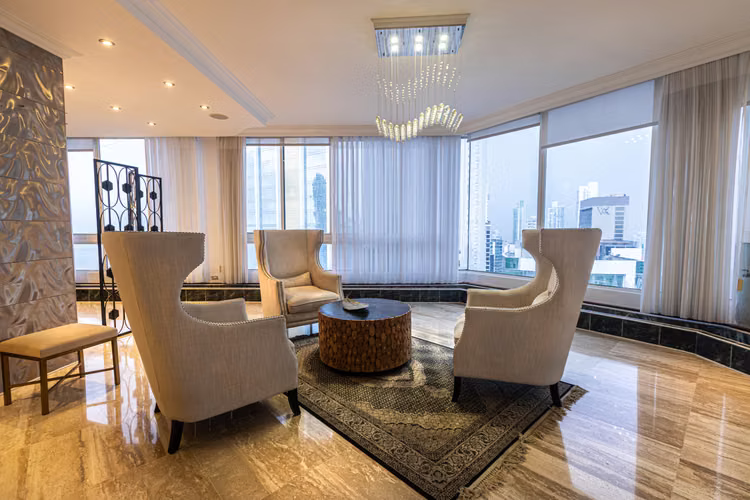 SE VENDE PENTHOUSE EN PH COSTA DEL MAR, AVE BALBOA