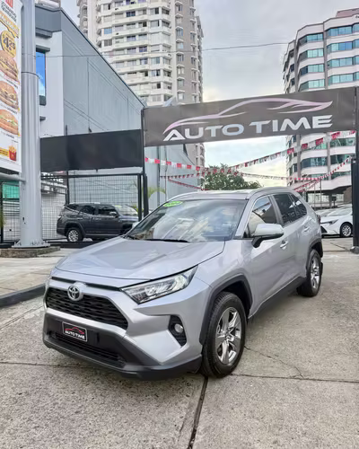 TOYOTA RAV4 2024