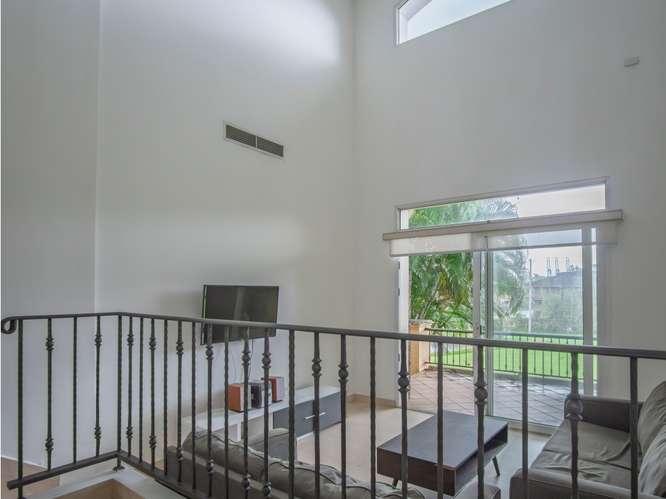 REMATE:VENTA DE CASA EN ANCON , PH TUCAN COUNTRY