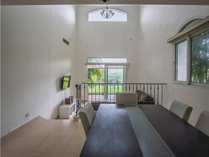 REMATE:VENTA DE CASA EN ANCON , PH TUCAN COUNTRY