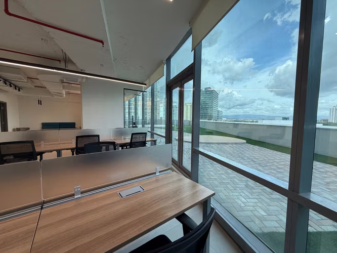 Melissa Foster Luxury alquila oficina en FINANCIAL PARK, Costa del Este. MFR1919