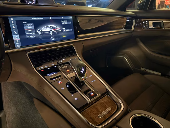 Porsche Panamera S E-Hybrid 2018