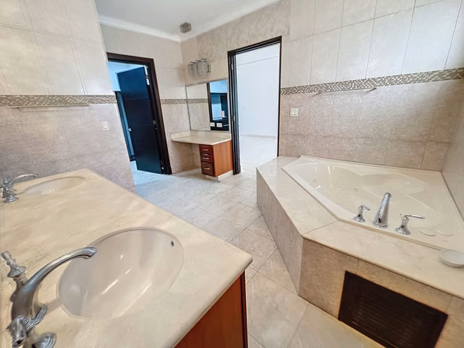 Venta casa en Costa del Este PH Paseo del parque  - Imagen 6