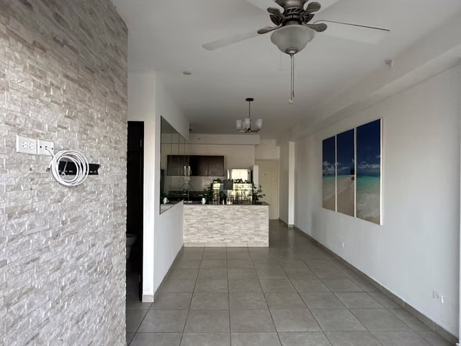 Alquilo apartamento en PH El Doral, línea blanca - Imagen 8