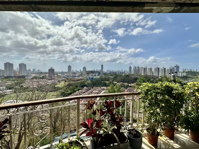 Se vende mansión en Altos de Panamá
