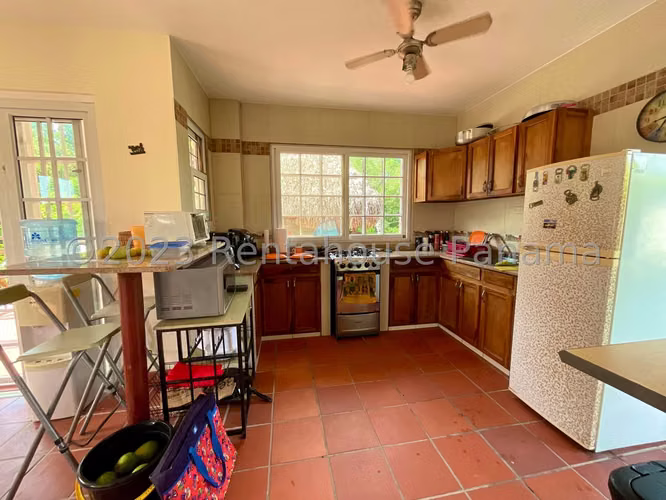 Casa en Venta en Nueva Gorgona - Imagen 5
