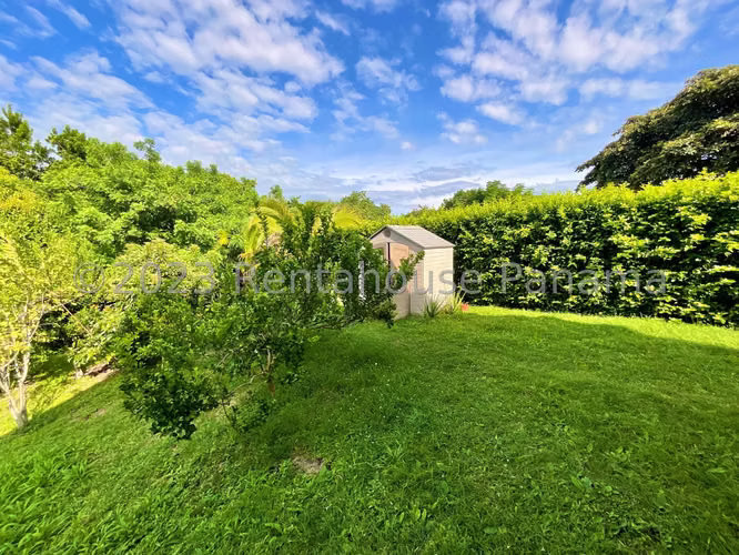 Casa en Venta en Nueva Gorgona - Imagen 3