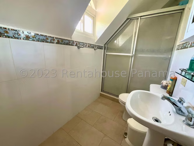 Casa en Venta en Nueva Gorgona - Imagen 11