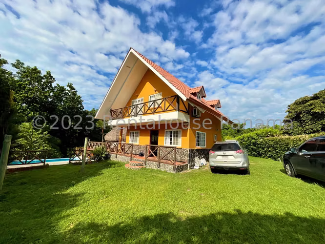 Casa en Venta en Nueva Gorgona - Imagen 2