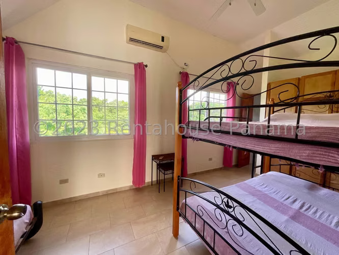 Casa en Venta en Nueva Gorgona - Imagen 9