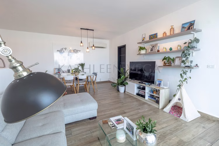 Apartamento con hermosas vistas en Harmony Tower en el corazón de la Ciudad
