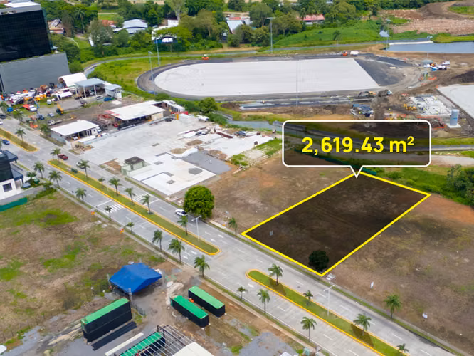 Terreno en Santa María Business District 2,619.43 - Imagen 1
