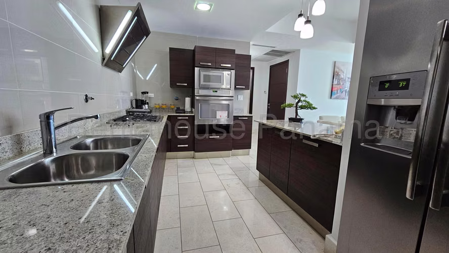 Venta de Apartamento en Punta Pacifica Ph Grand Tower Mts2: 171  PD