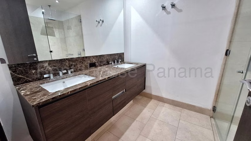 Apartamento alquiler PH TOC Antiguo Trump GM