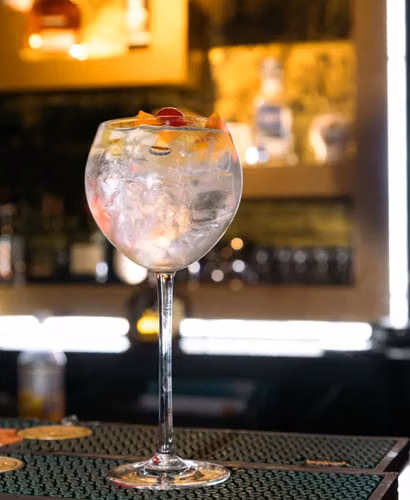 SE VENDE RESTAURANTE – BAR CON VIDA NOCTURNA EN OBARRIO