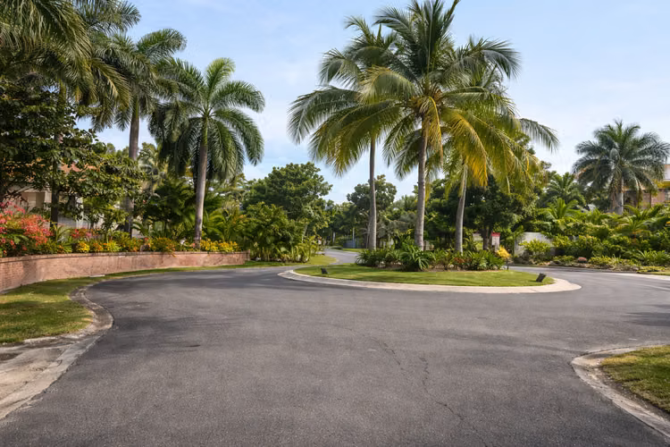 Ocean Lakes | 873 m² de Lote | Piscina Privada | Dentro del Rango Más Competitivo del Sector