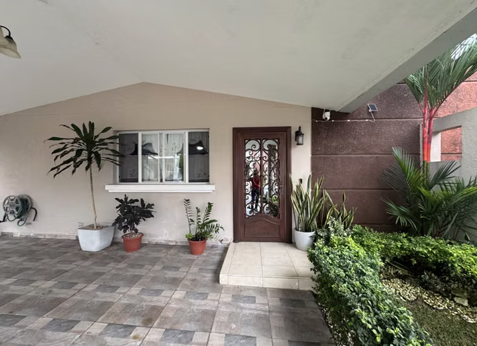 Venta de casa en PH Villa Tiber, Villas del Golf