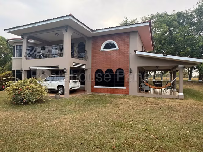 Vendo Casa Espectacular en Las Tablas 26-5820GG - Imagen 2