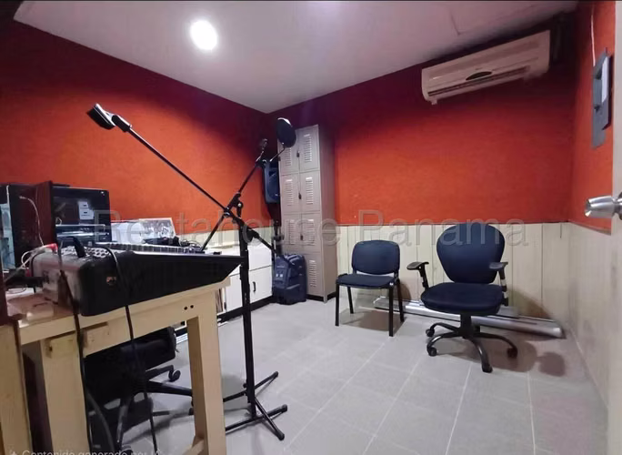 Vendo Local Comercial en Las Tablas 26-5802GG