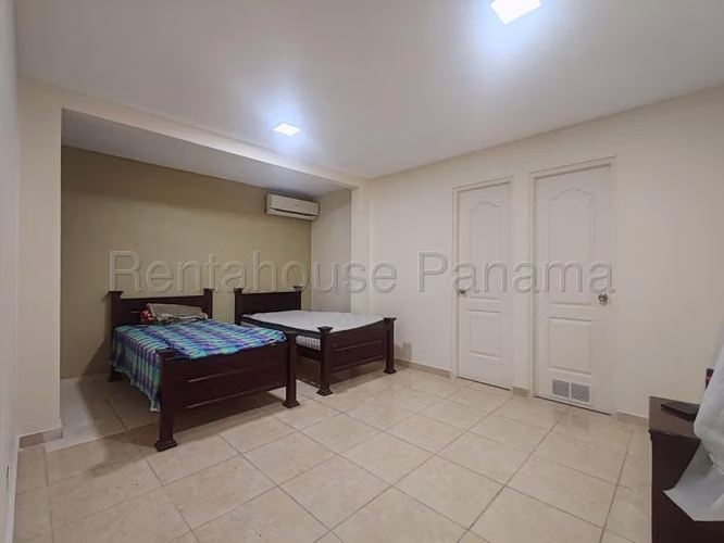 Vendo Casa Espaciosa en Brisas del Golf 26-4361GG