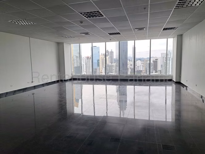 Oficina Comercial en Alquiler en Avenida Balboa JG