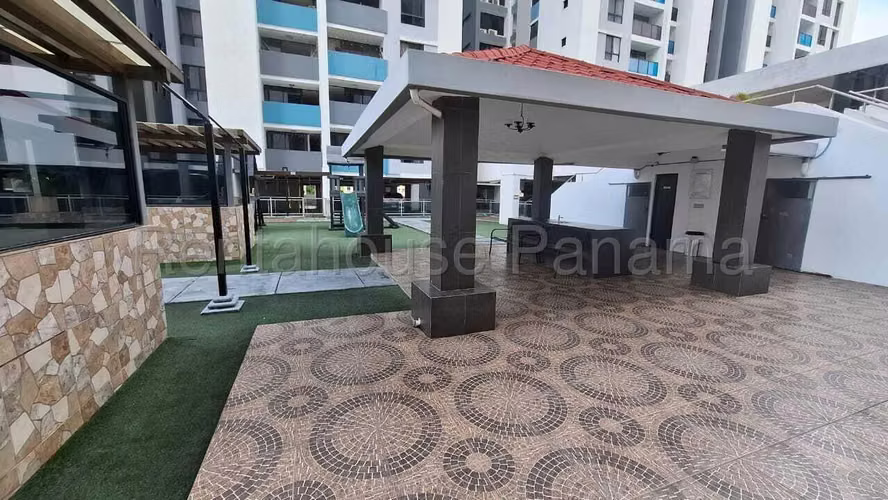 Venta – Amplio Apartamento Familiar en Condado del Rey BDP
