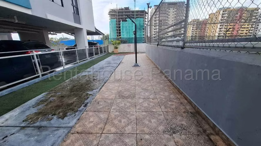 Venta – Amplio Apartamento Familiar en Condado del Rey BDP