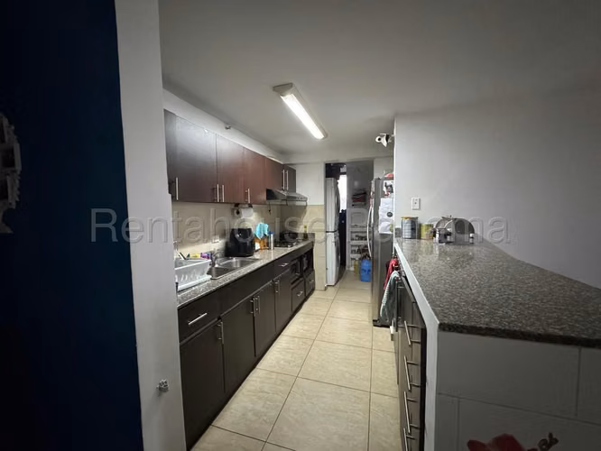 Venta – Amplio Apartamento Familiar en Condado del Rey BDP