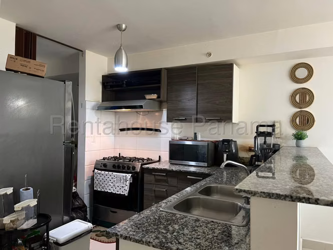 Venta – Amplio Apartamento Familiar en Carrasquilla, Excelente Ubicación BDP