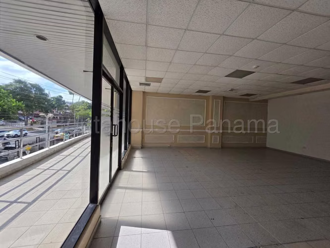 Local Comercial en Alquiler en El Cangrejo JG