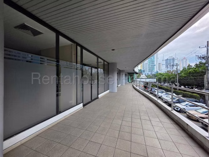 Local Comercial en Alquiler en El Cangrejo JG