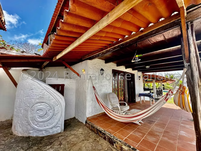 Venta – Espectacular Casa de Playa Frente al Mar en Costa Arriba de Colón BDP - Imagen 9