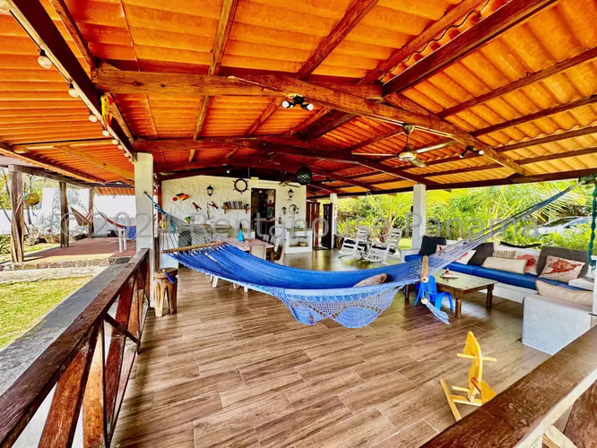 Venta – Espectacular Casa de Playa Frente al Mar en Costa Arriba de Colón BDP - Imagen 3