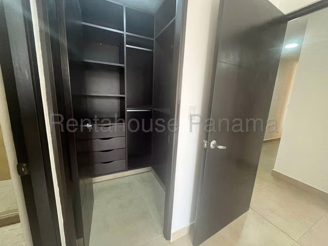 Apartamento en venta Clayton EH