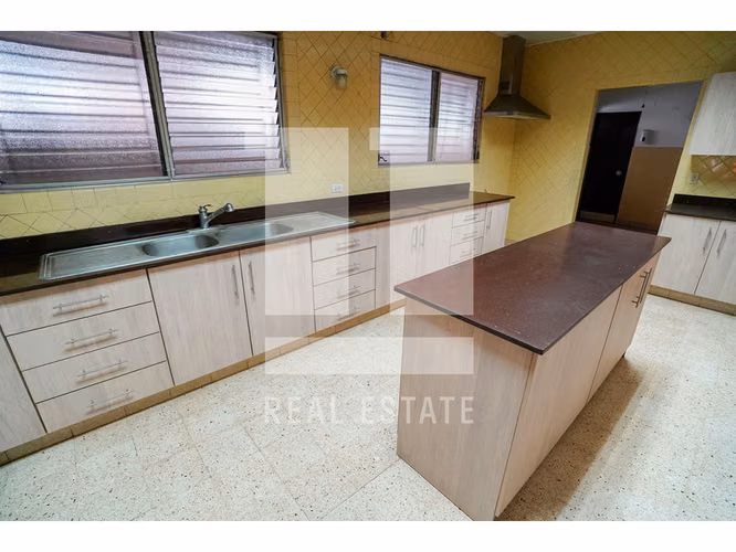 Se Vende Casa en El Carmen - Imagen 5