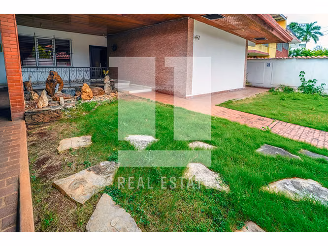 Se Vende Casa en El Carmen - Imagen 2
