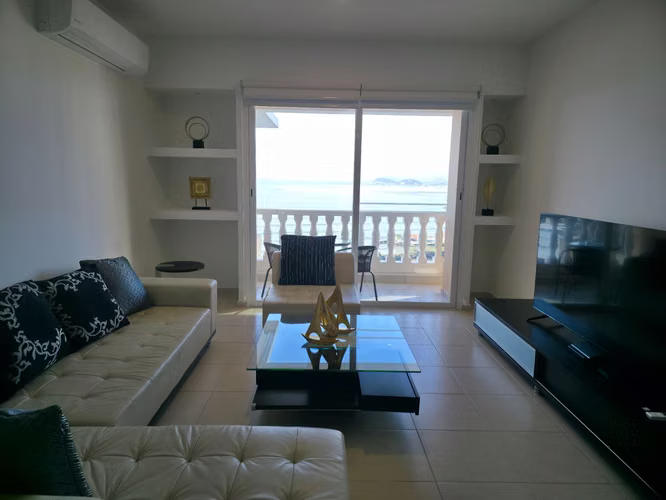 Apartamento Frente al Mar, PH Vista del Mar, Avenida Balboa, balcón - Imagen 15