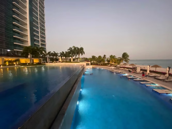 Venta de Apartamento en Playa Blanca PH Lighthouse Beach Tower, 170m2