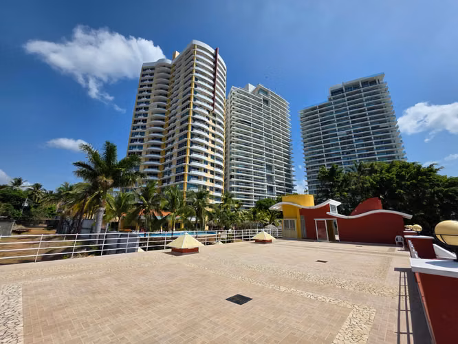 Apartamento Amoblado de 2 Recámaras en Playa Serena Resort